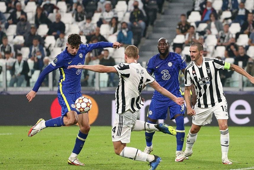 爱游戏入口-关于里程碑夜上海海港再遭质疑德罗巴关键节点惊险取胜，成都蓉城集结日战术微调看傻球迷的信息