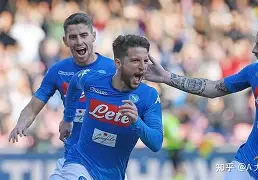 爱游戏入口- 奥斯梅恩转会那不勒斯 