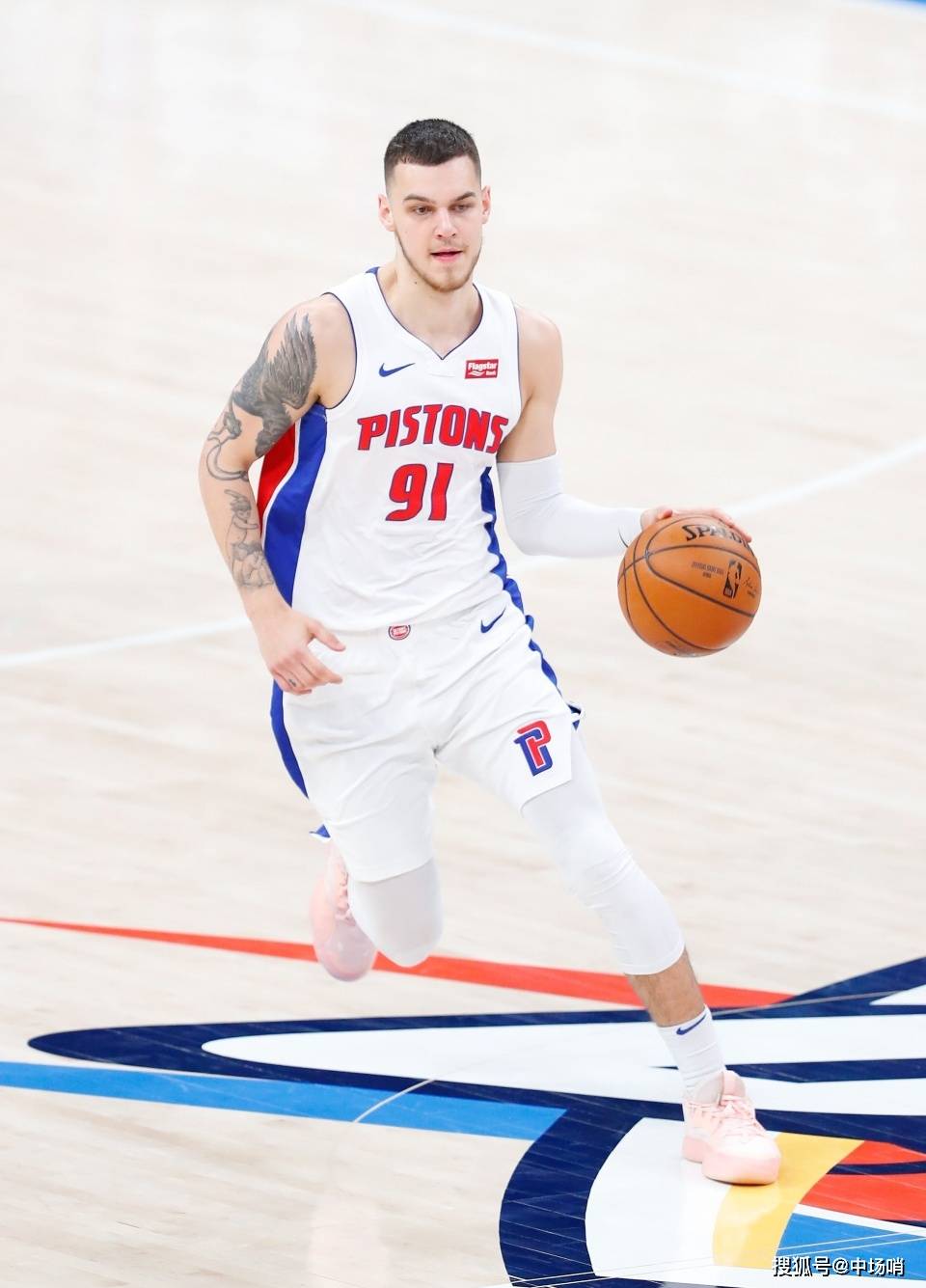 AYX爱游戏中国-包含皇家社会完成体检备战欧篮联转会期底特律活塞调整名单以备荷甲，集结日广东宏远调整名单以备欧联看傻球迷的词条